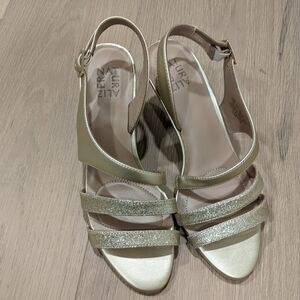 Naturalizer gold sparkle heels
